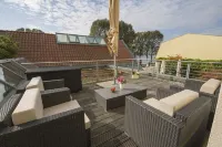Hotel Kleines Meer Hotels in Klink