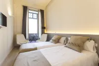 Izaila Plaza Catalunya - Guest houses