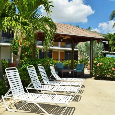 Dolphin Key Resort - Cape Coral