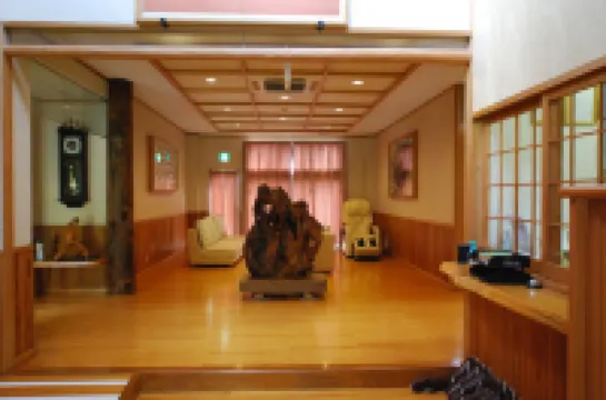 割烹旅館 松錦館（しょうきんかん）