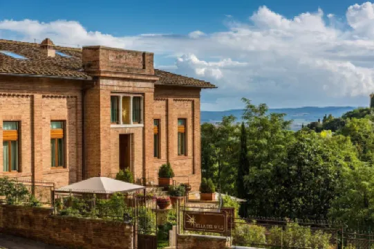 Villa del Sole Siena Отели в г. 