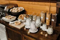 Zulian Aparthotel by Artery Hotels - Breakfast
