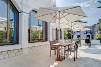 The Originals Boutique la Villa Ouest & Spa Hotels in Saint-Palais-sur-Mer