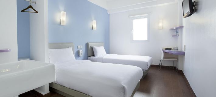 Amaris Hotel Bandara Soekarno Hatta Hotels in Benda