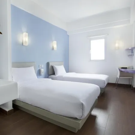 Amaris Hotel Bandara Soekarno Hatta