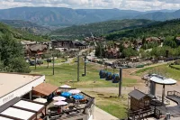 Viewline Resort Snowmass, Autograph Collection - Mountain view