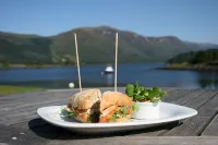 The Isles of Glencoe Hotel - breakfast