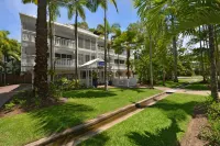 더 화이트 하우스 포트 더글러스