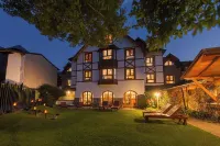 Le Chatelet Hotels in 