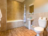 The Lounge Hotel & Bar Hotels in Penrith