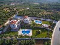 Olive Garden Villas - Villaer