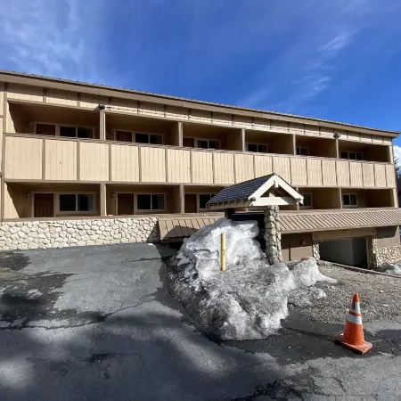 Eod SureStay Plus Hotel by Best Western Mammoth Lakes