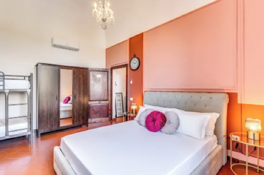 AwesHome Villa Tower