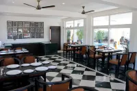 Nirvana Boutique Hotel - balcony