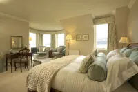 Loch Ness Lodge Hotels in Drumnadrochit