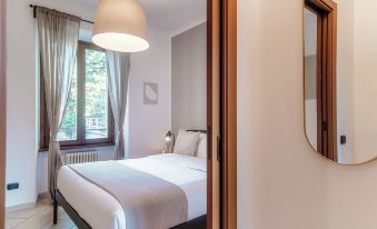 Il Lauro - by Myhomeincomo