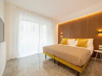 Le Stanze del Lago Lake View Hotels near Broletto