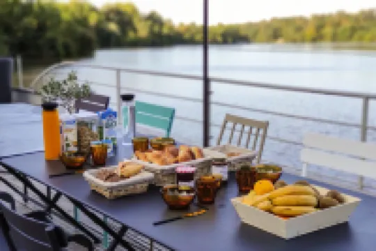 La Rivière House - Péniche Carpe Diem
