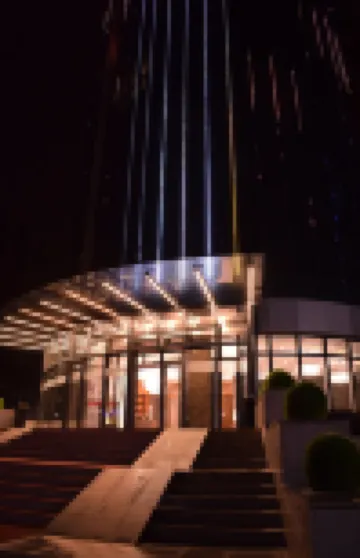 Grand Mildom Hotel โรงแรมใกล้พิพิธภัณฑ์สถานแห่งชาติกลางสาธารณรัฐสาธารณรัฐฮัชสถาน