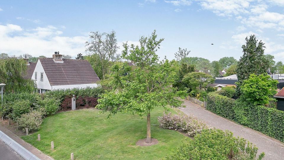Holiday Home Noordwijkerhout by Beach