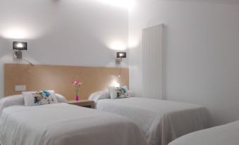 Apartamentos Turísticos Los Picos