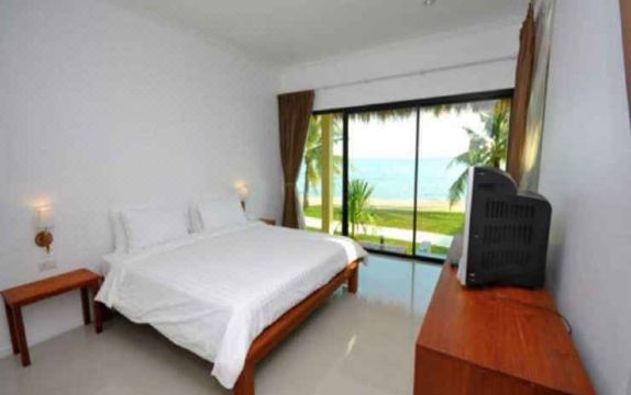 4. 빌라 프라찬..