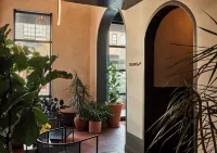 Archway Hotel Residence