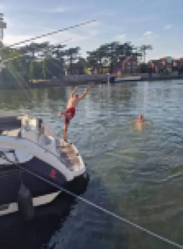 Romantic 3Beds Yacht Escape on Thames