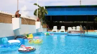 Hotel Miyahira - Rooftop Pools