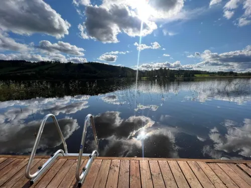 Private & Luminous Suite with lake views Hotels in Jämsä