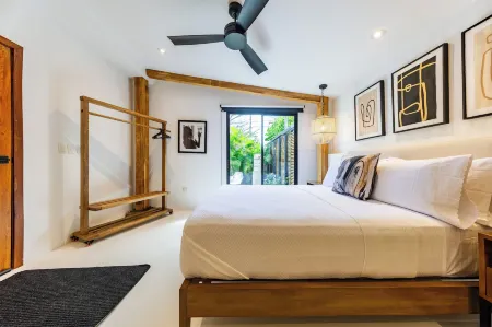 Wanderust Suites Отели в г. Мунисипаль де Сан Хуан дель Сур