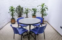 Hotel Suite del Parque - Разрешено размещения с домашними животными