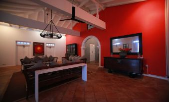 Olanda Private Beach Villa