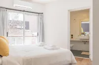 Fliphaus Sohoglam - Lux Aparts Palermo Soho Hotels near Palais de Glace