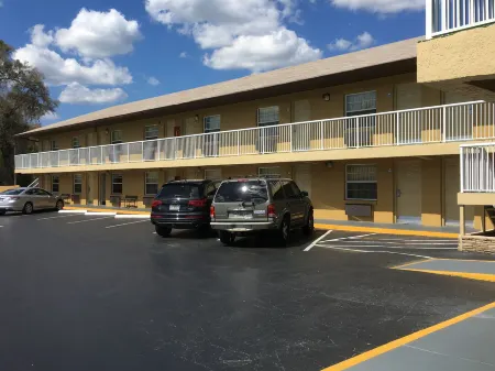 Blue Spring Inn Orange City