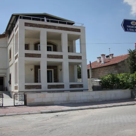El Nazar Stone Suite
