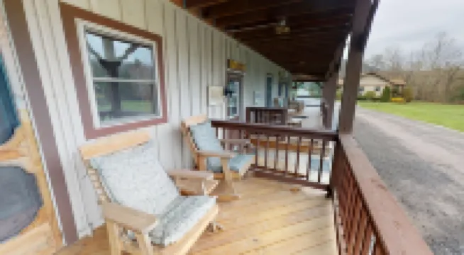 Rough Cut Lodge