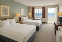 Great Lakes Inn Mackinaw City - Lemmikkieläimet sallittu