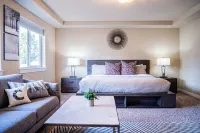 Kirkland Luxury Tranquil Retreat 7BR w/ Office