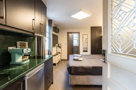 The Secret Garden - Courtyard & Private Pool Villa