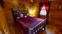 Evening Star Cabins, Secluded and peaceful in charming Hocking Hills - Hytter