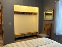 Big Chip Outdoors - 4 bedroom house with WiFi & AC in Heart of Chippewa Flowage Hotels in Hunter