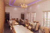 Vortex Hotels and Resort Limited - Desayuno