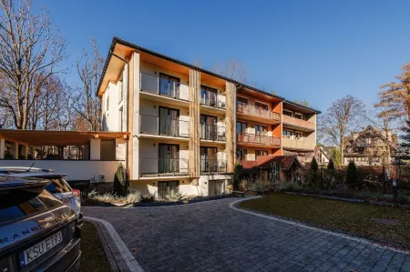 Rezydencja Ornak 5 - Stylowe Apartamenty z Balkonami I Jacuzzi, 5 Min Pieszo do Krupówek