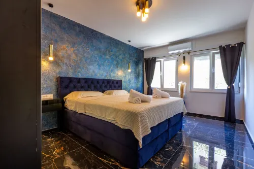 Luxury Hedone Apartment Near the Bridge with Private Spa Zone - Spa