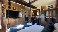 Old Hall House, NEC Hotels in Meriden
