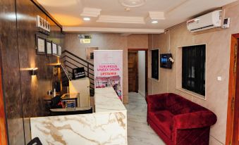 2Bedroom Flat Lekki Phase 1