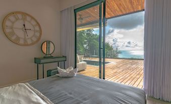 Casa Olala Santa Teresa