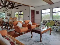 Cabaña Tribal House Hotels in Punta Arenas