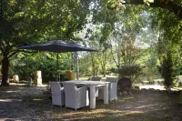 Elegance Perigourdine and SPA Hotel a Sainte-Sabine-Born